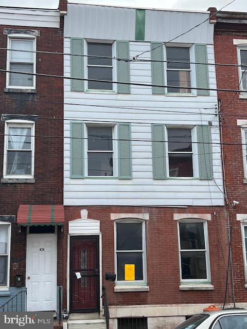 426 Moore Street photo 1