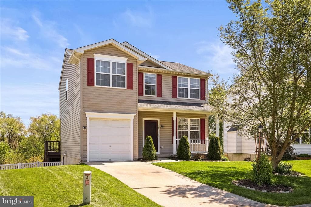 73 Menlena Circle photo 1