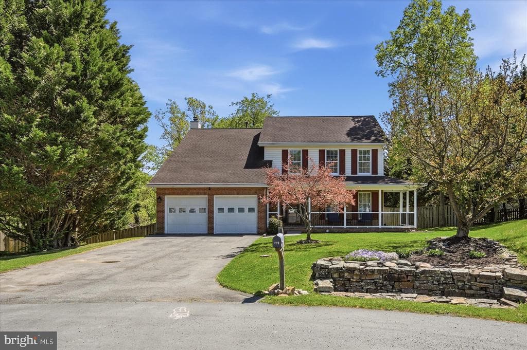 228 Cavalry Drive photo 1