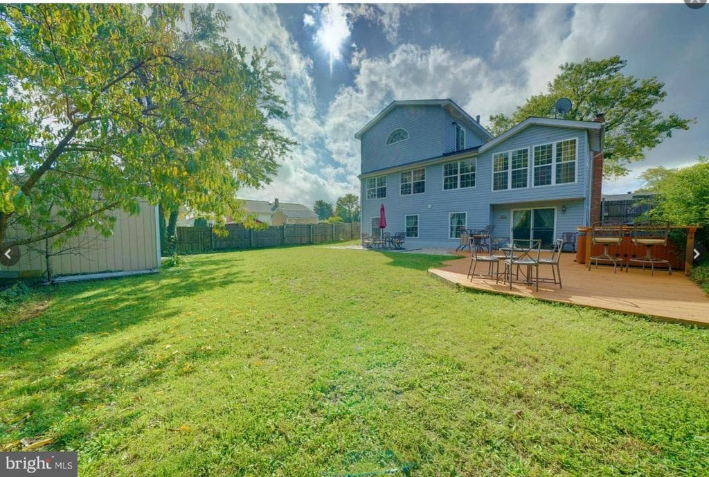 7513 Saffron Court photo 1