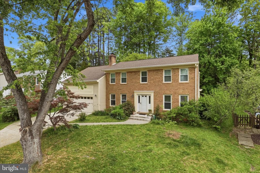 9008 Lake Braddock Drive photo 1