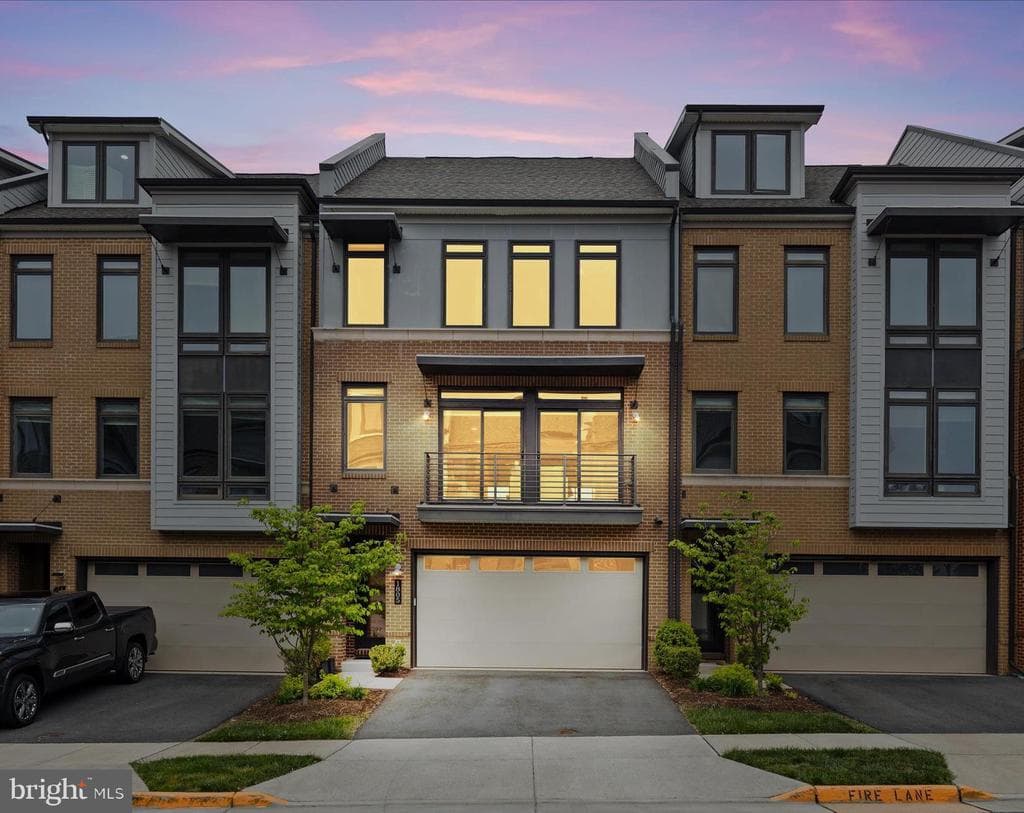 1805 Yellow Garnet Terrace SE photo 1