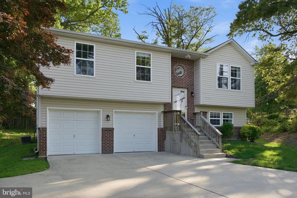 4603 Charles Avenue photo 1