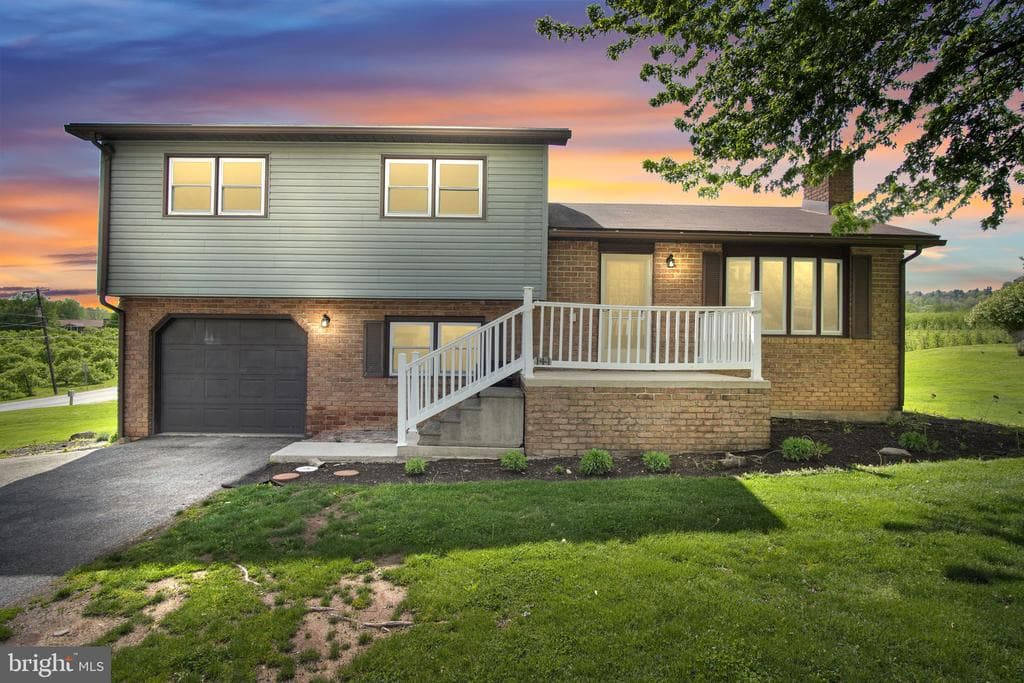 141 Kime Avenue photo 1