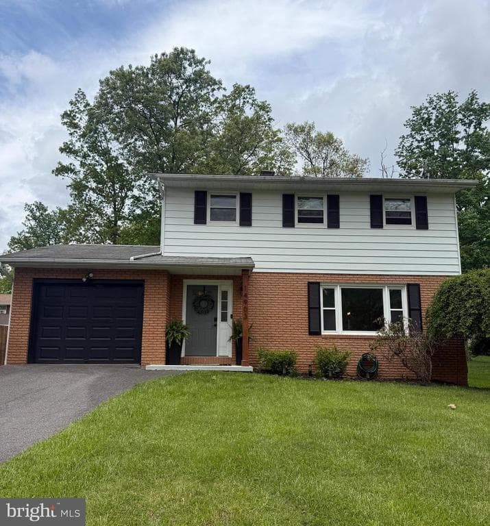 14903 Viewcrest Road SW photo 1