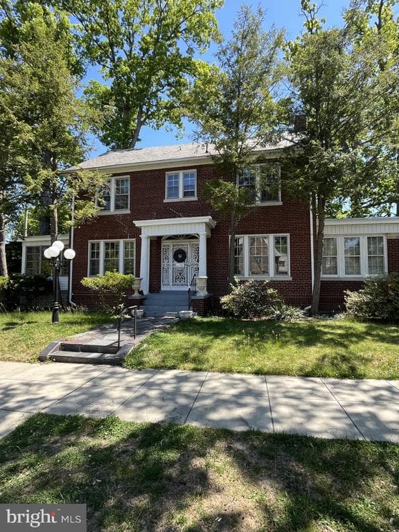 4601 17th Street NW photo 1