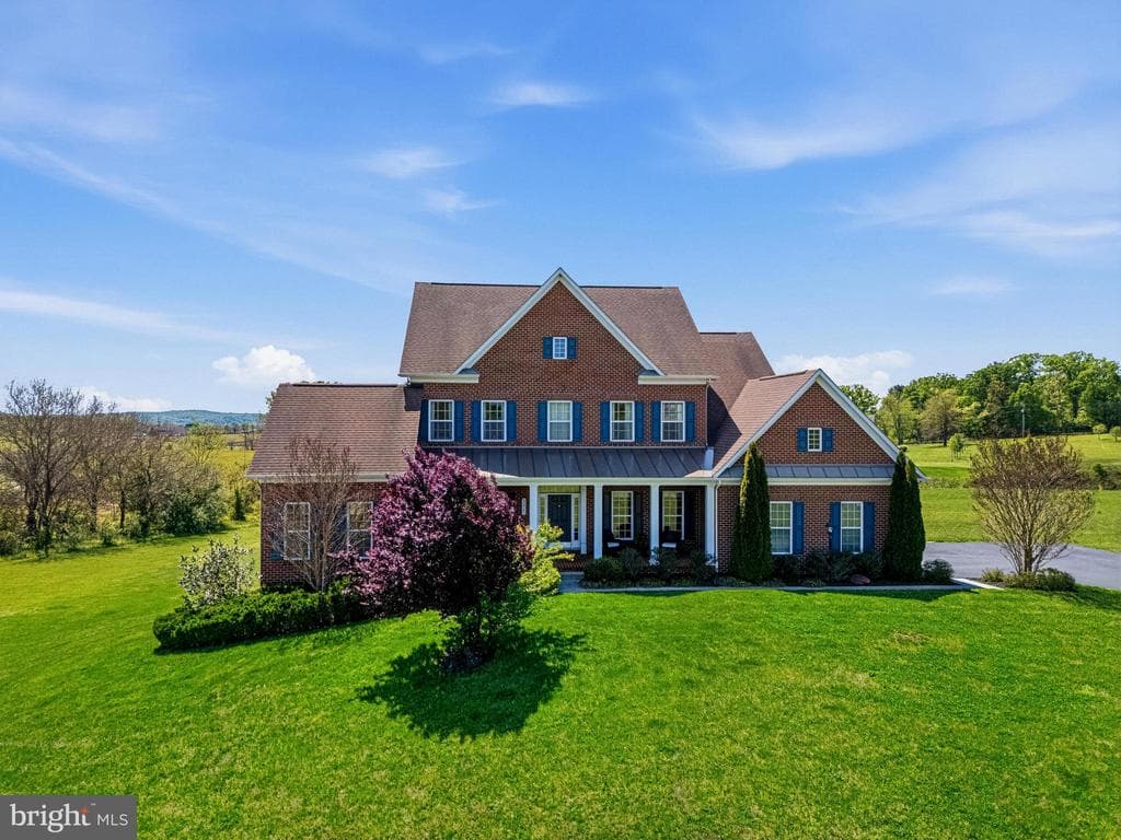 42761 Prairie Merlin Court photo 1