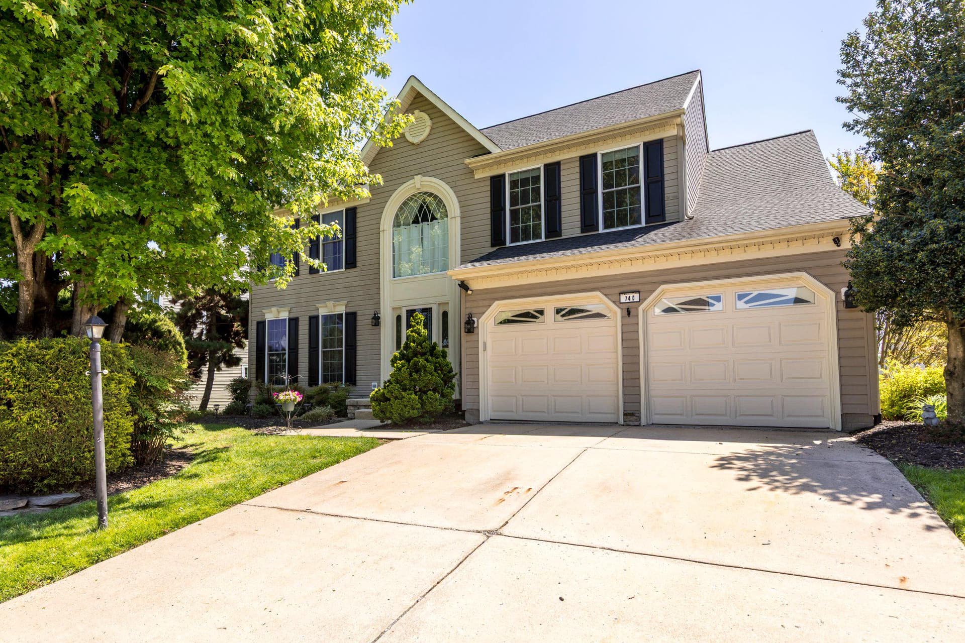 740 Hickory Limb Circle photo 1