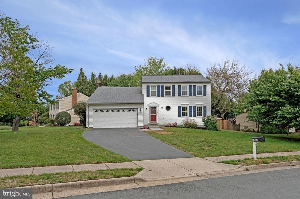 1603 Hiddenbrook Drive photo 1