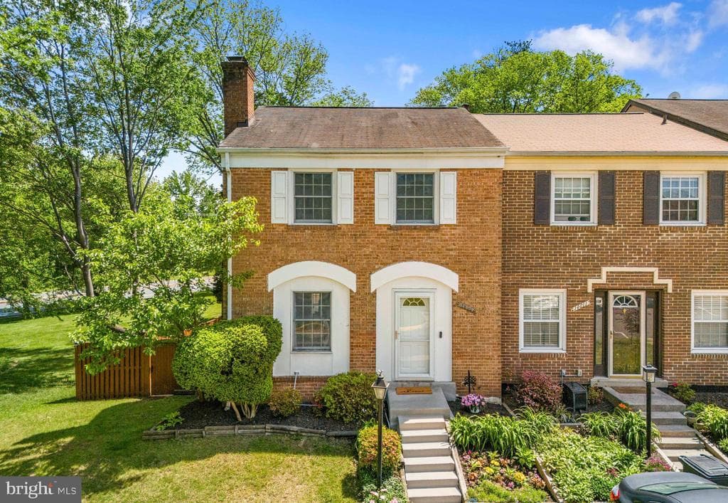 14809 Hatfield Square photo 1