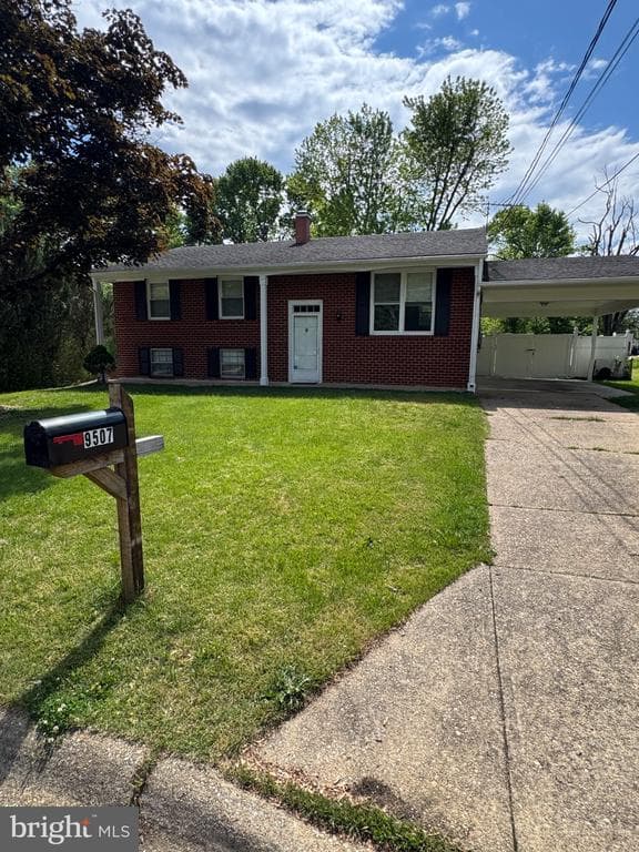 9507 Small Drive photo 1