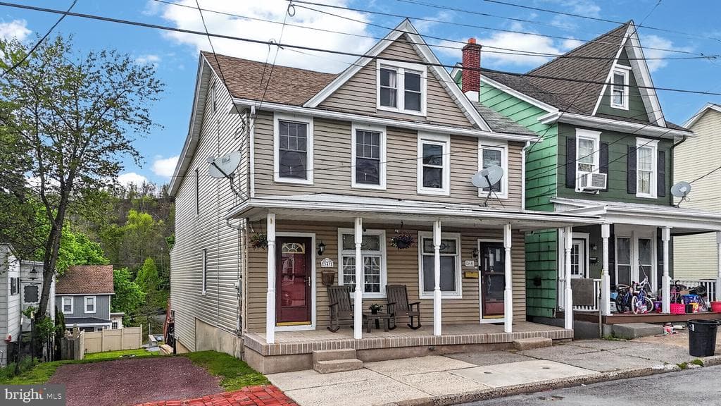 347 E Union Street photo 1