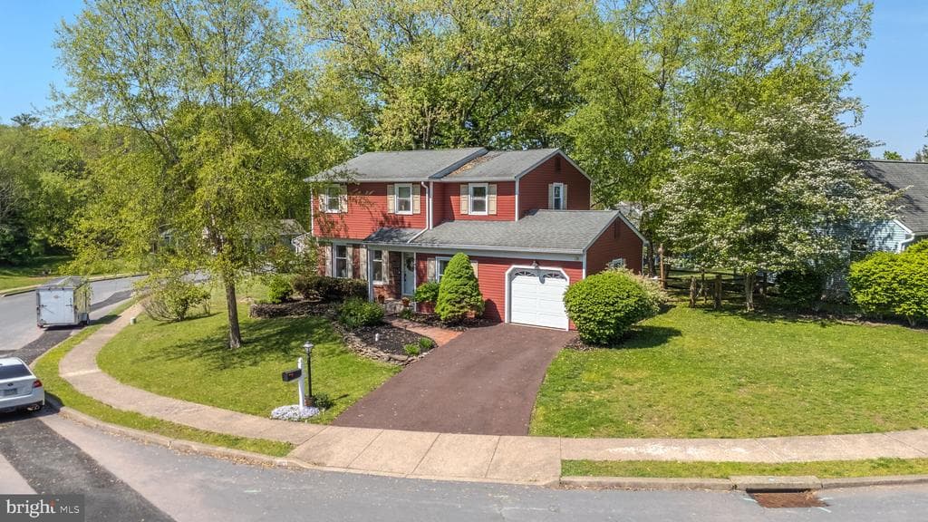 540 Pioneer Circle photo 1