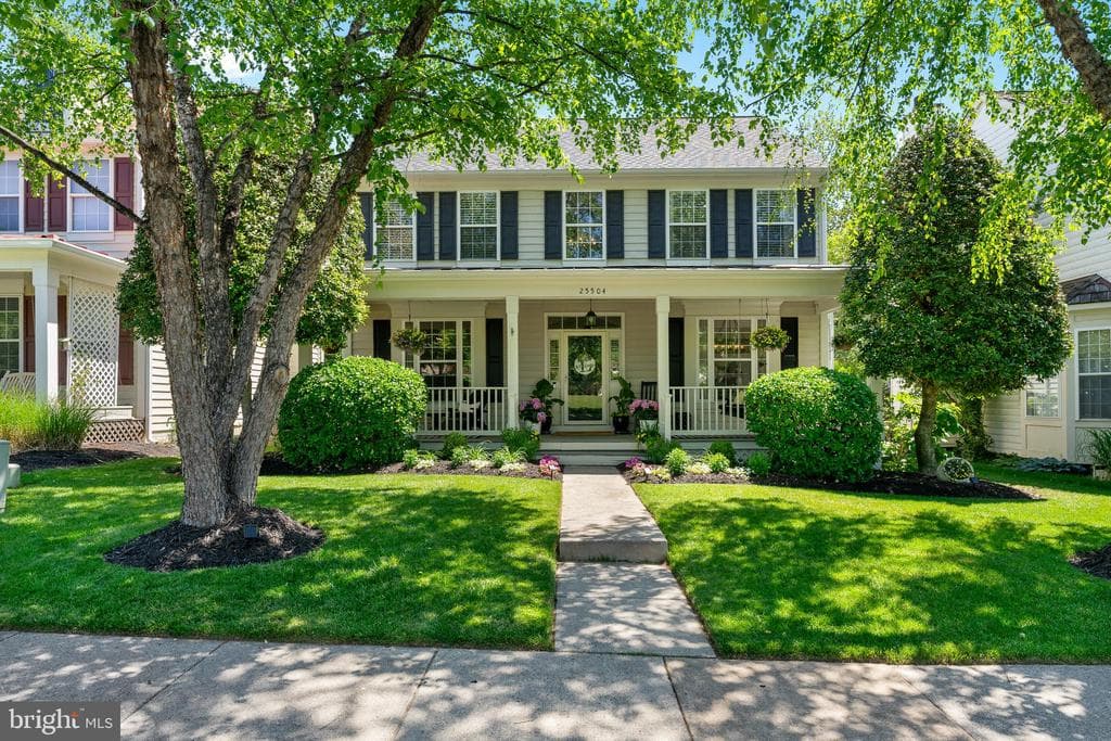 25504 Heathfield Circle photo 1