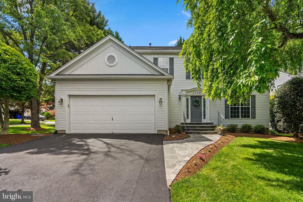 2700 Snowberry Place photo 1