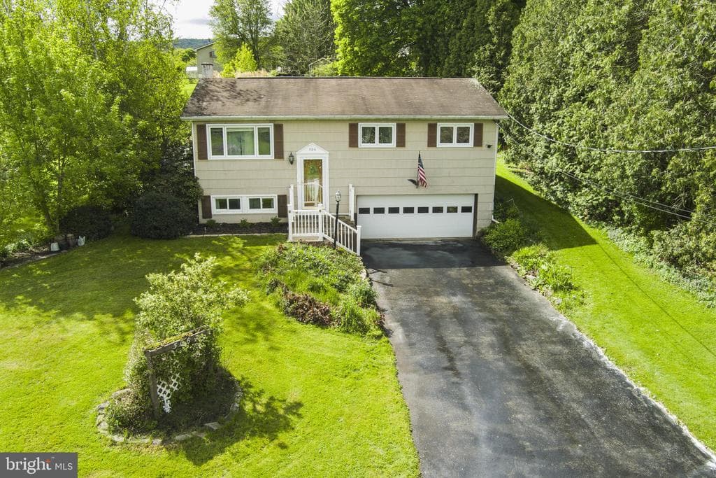 306 Marengo Lane photo 1