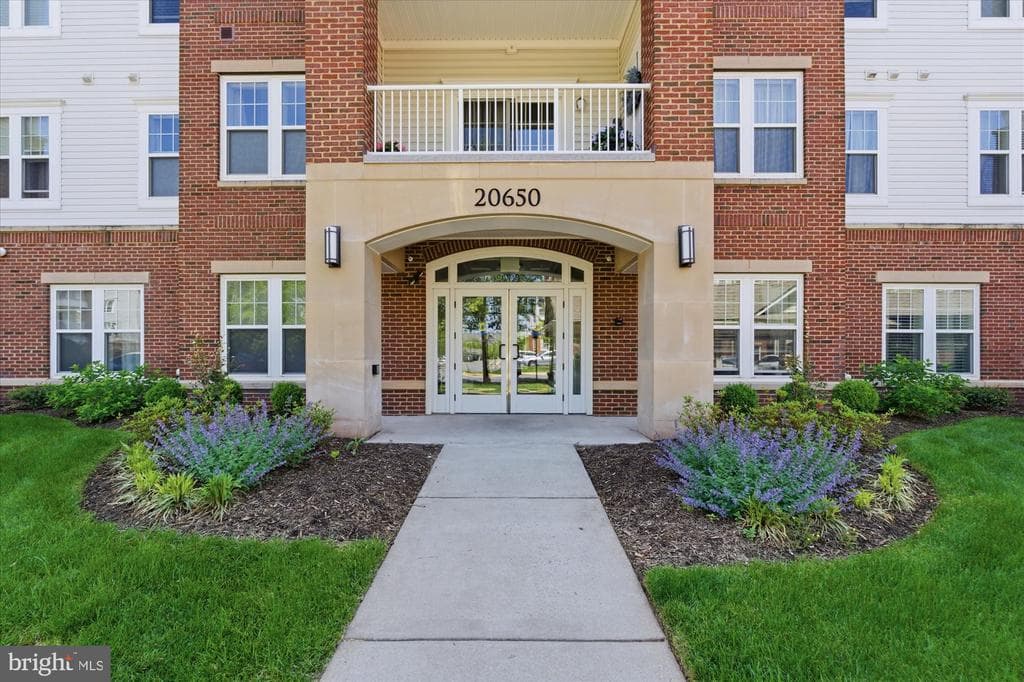 20650 Hope Spring Terrace #301 photo 1