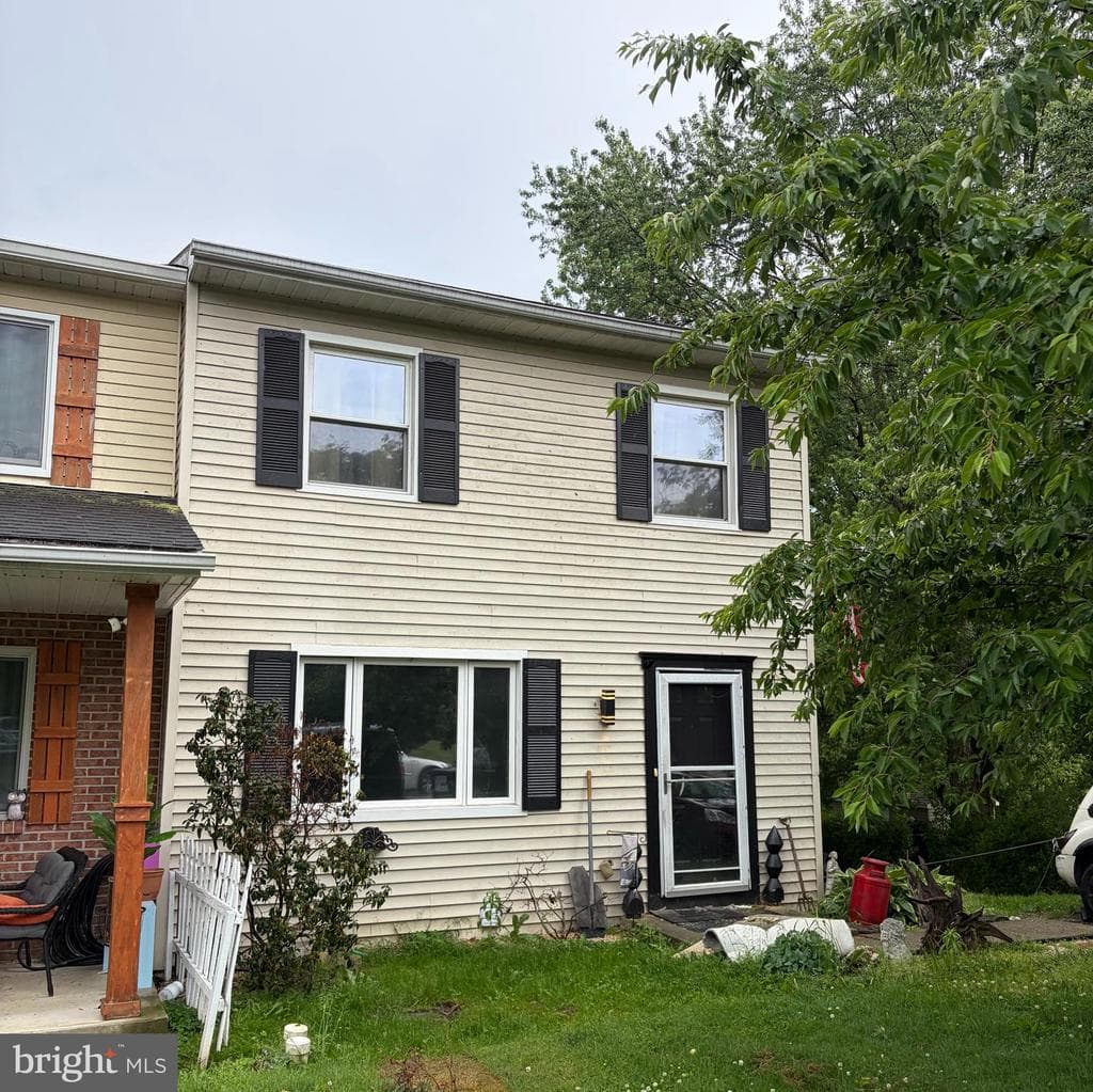 1090 Williamsburg Road photo 1