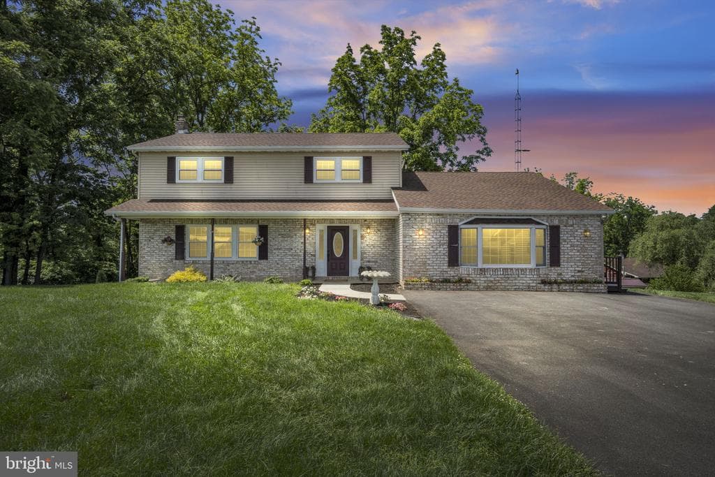 21 Loree Lane, Shippensburg