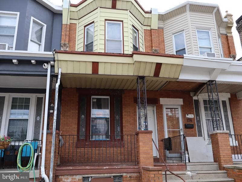 172 W Louden Street photo 1