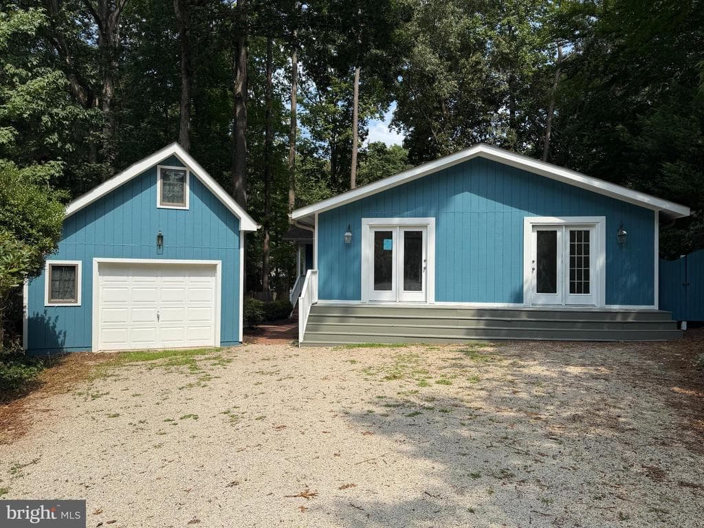 30 Sloop Lane photo 1