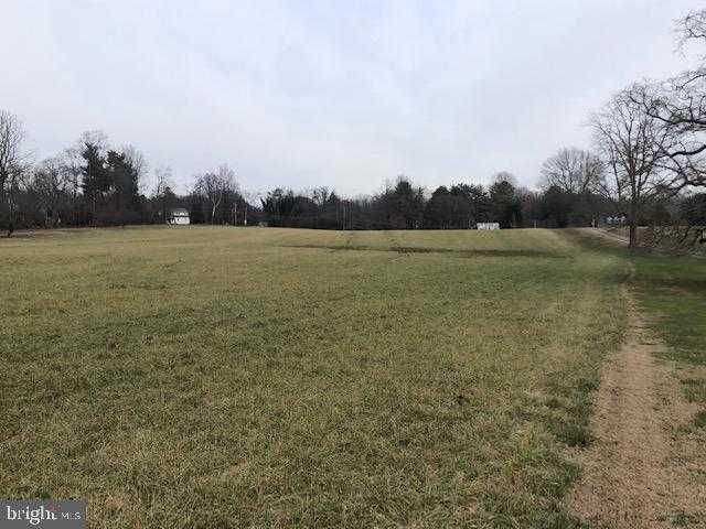 120 Beechwood Dr photo 8