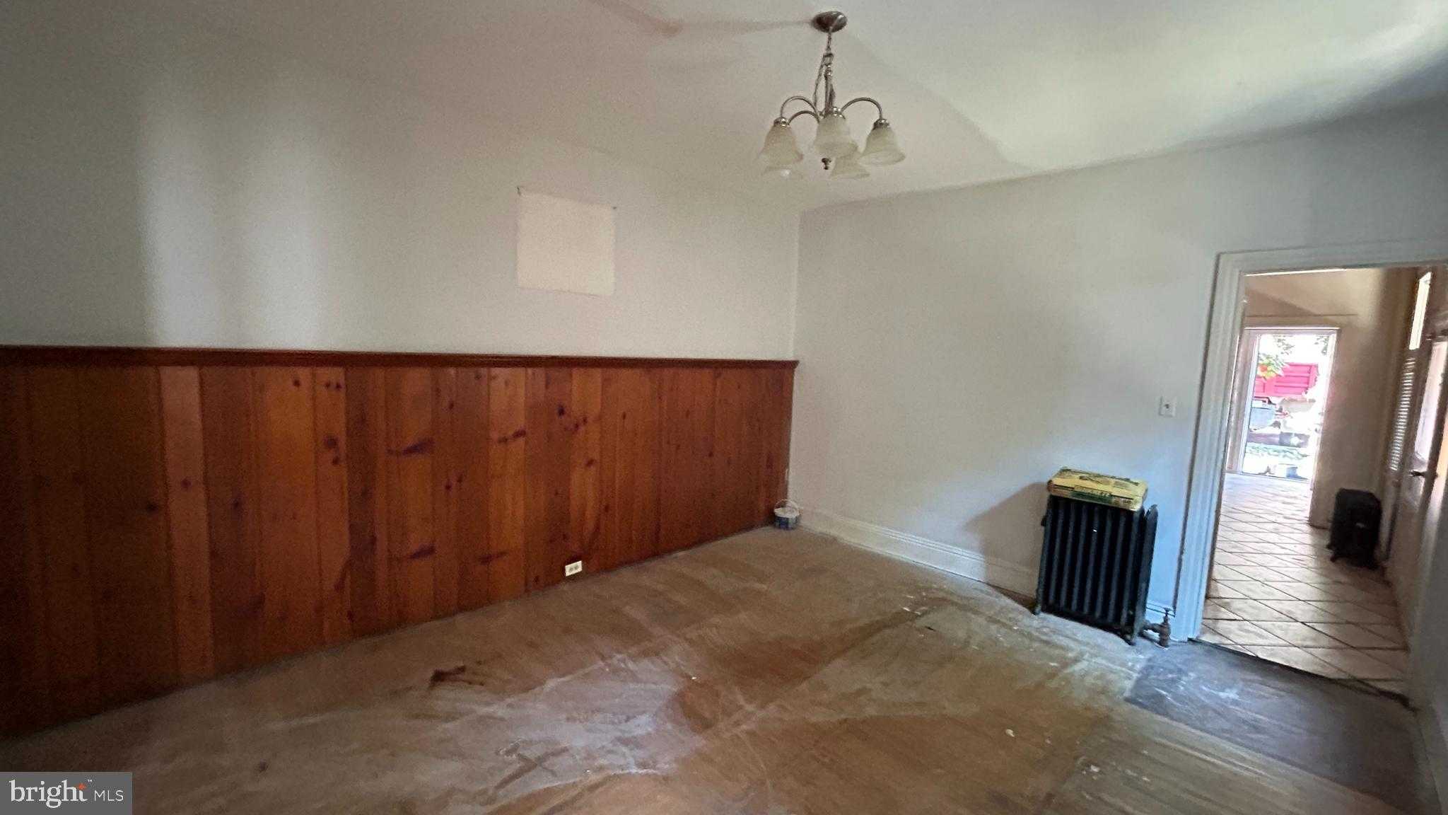 555 Madison Ave photo 12