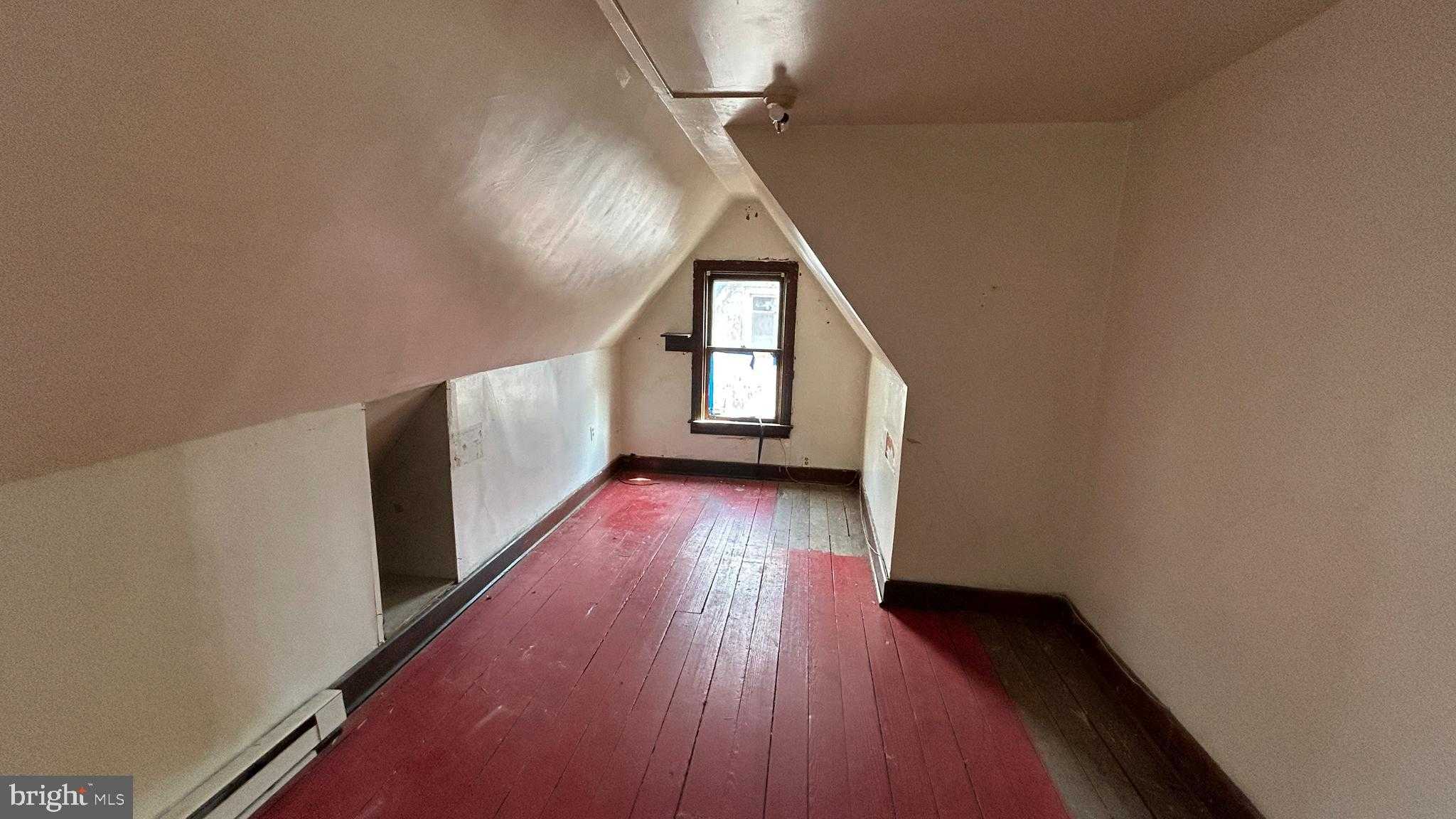 555 Madison Ave photo 26