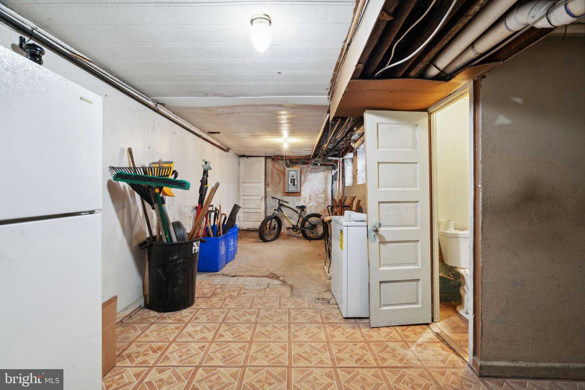 5033 N Smedley St photo 37