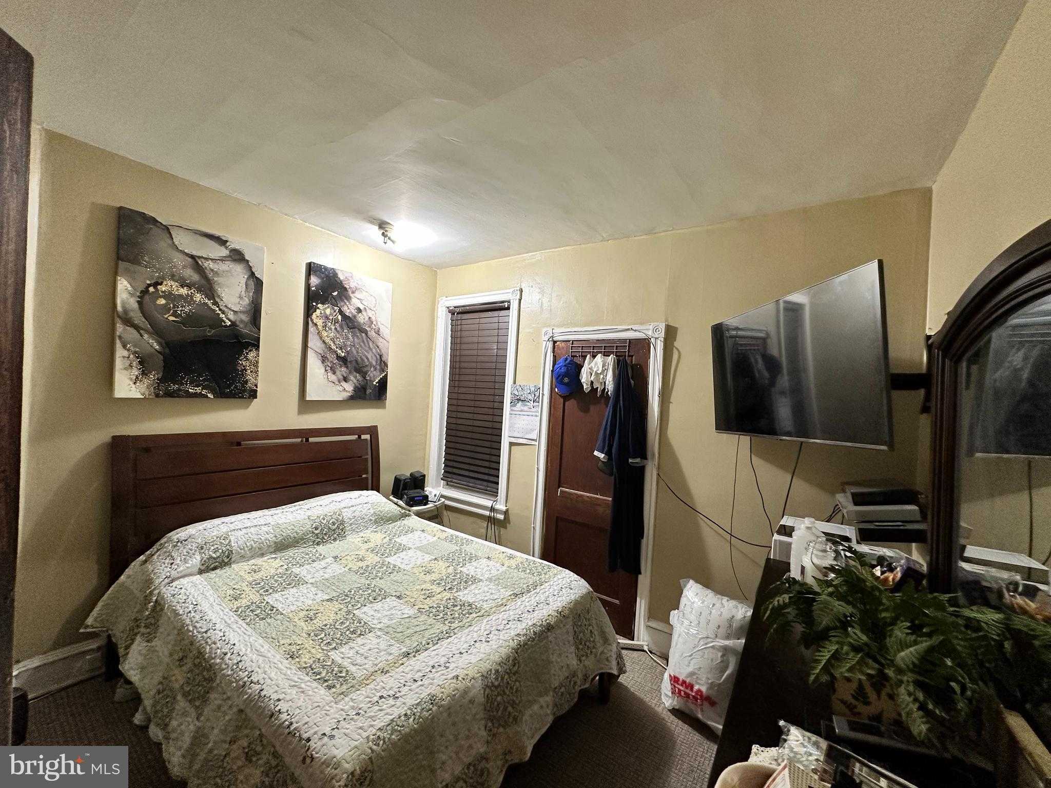 1606 S 56th St photo 22