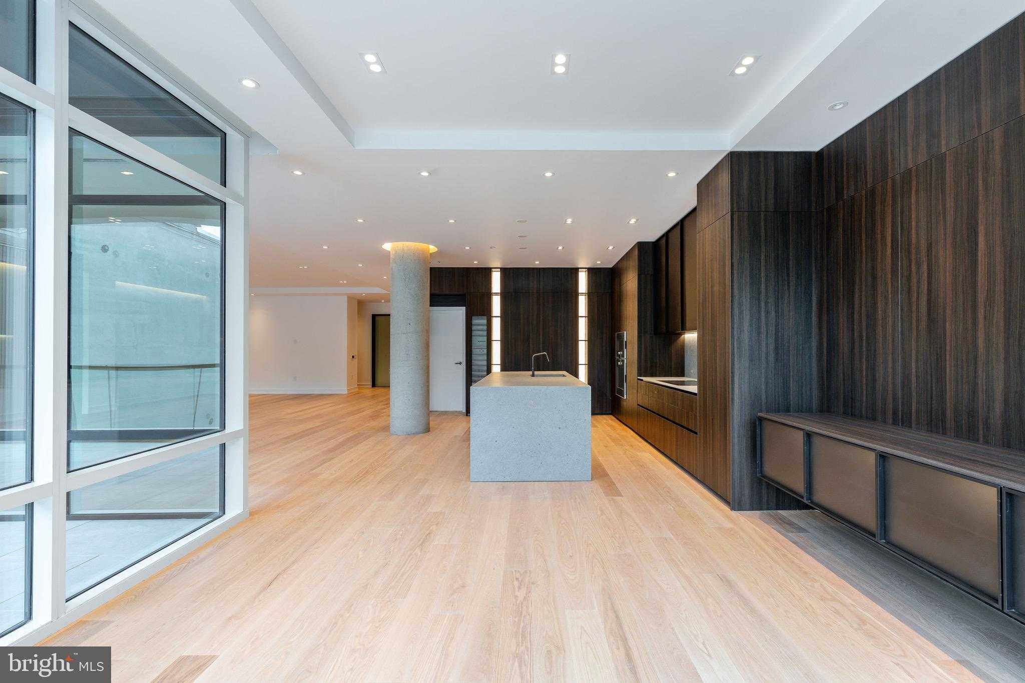 223 S 6th St photo 39