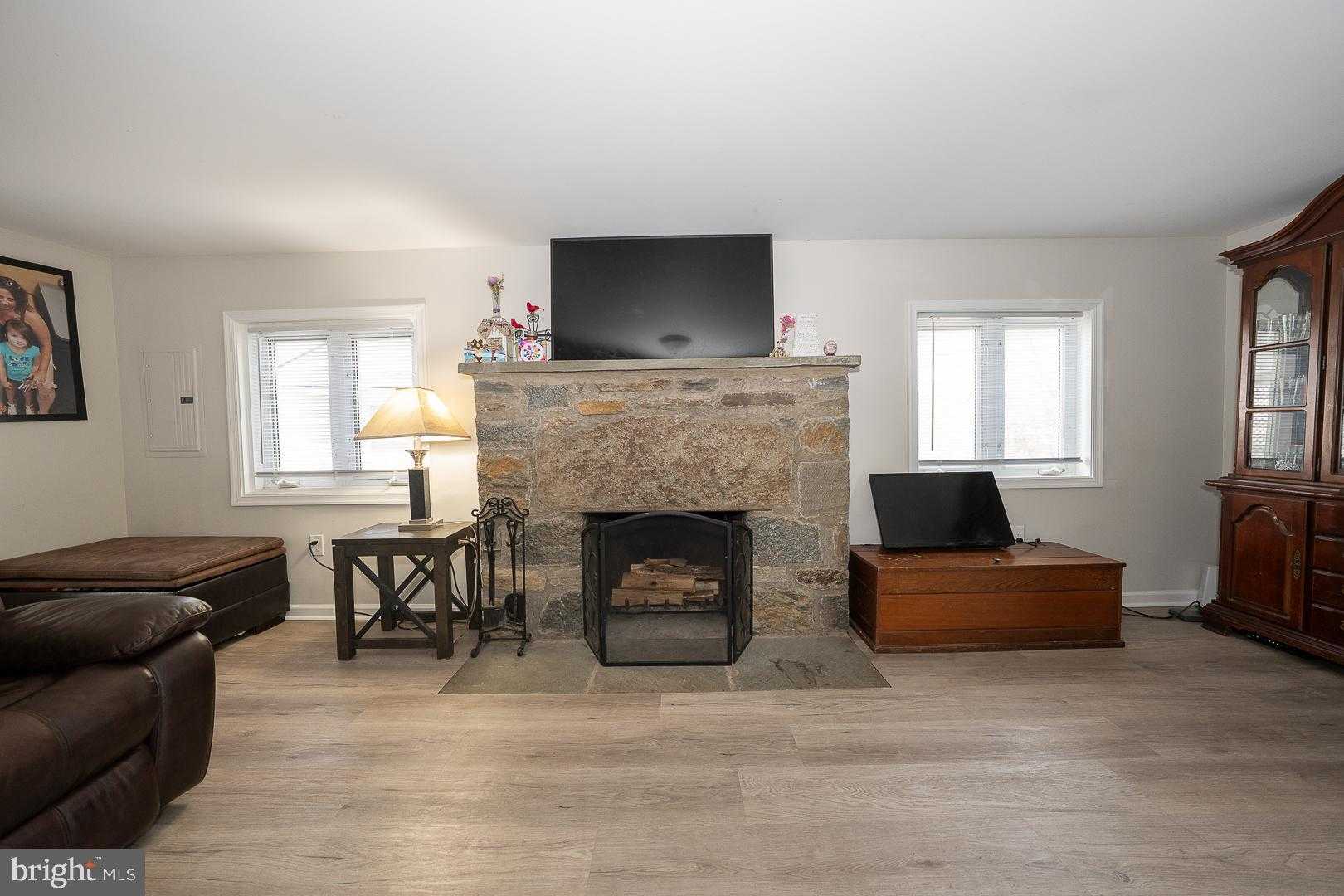 530 Gravel Pike photo 53