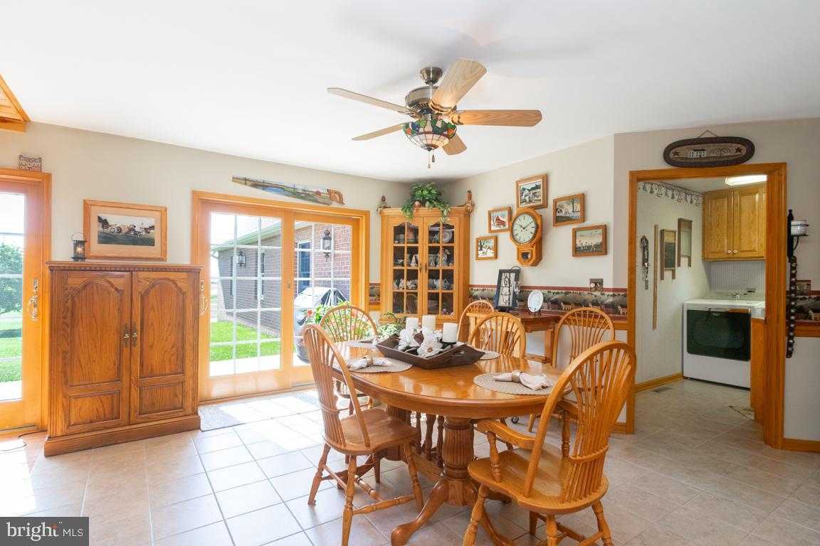 613 Hanover Pike photo 18