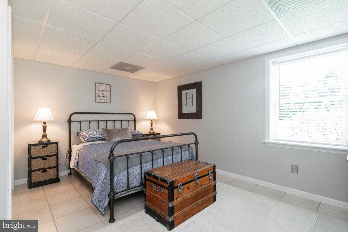 613 Hanover Pike photo 39