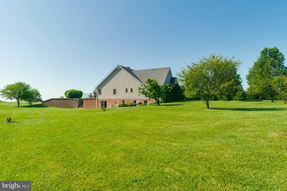 613 Hanover Pike photo 52