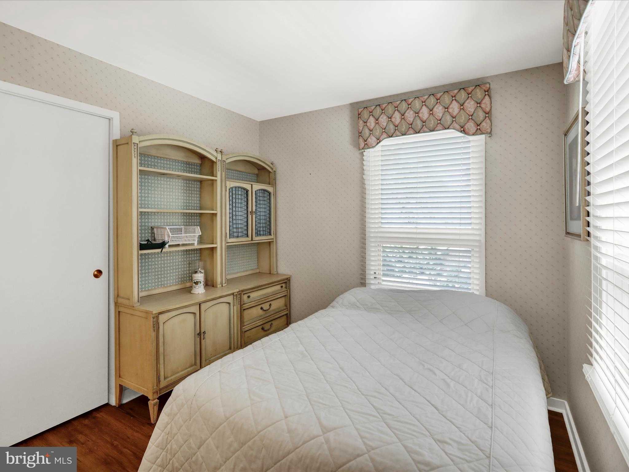 1617 Meadowlark Rd photo 29