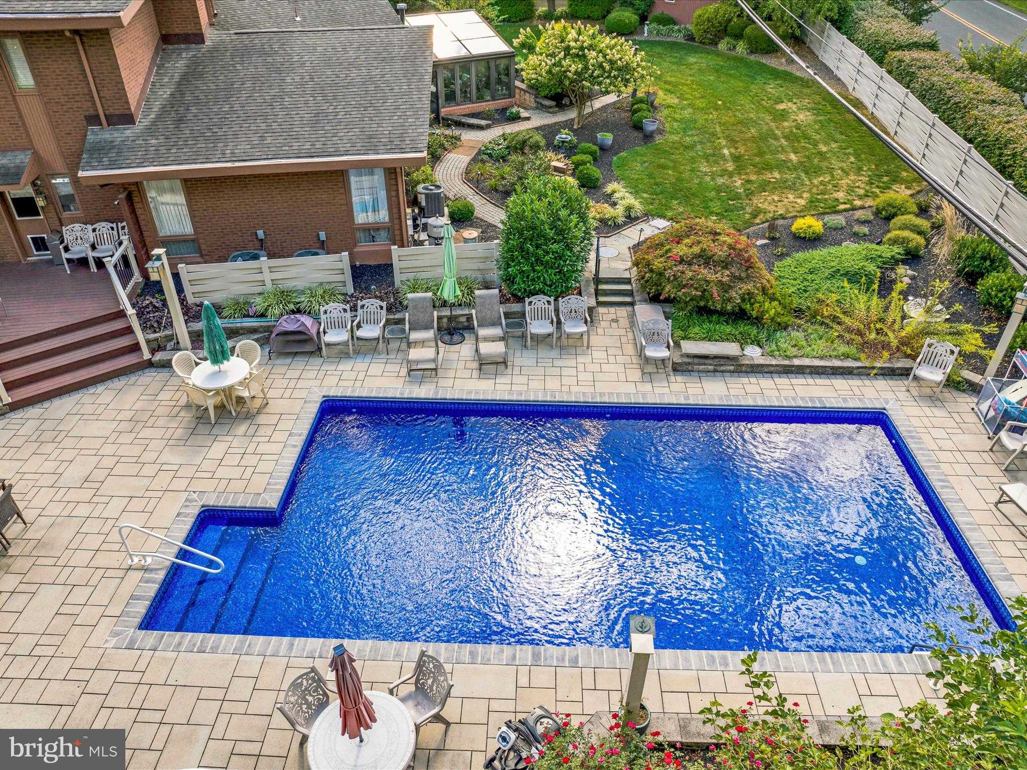 1617 Meadowlark Rd photo 43