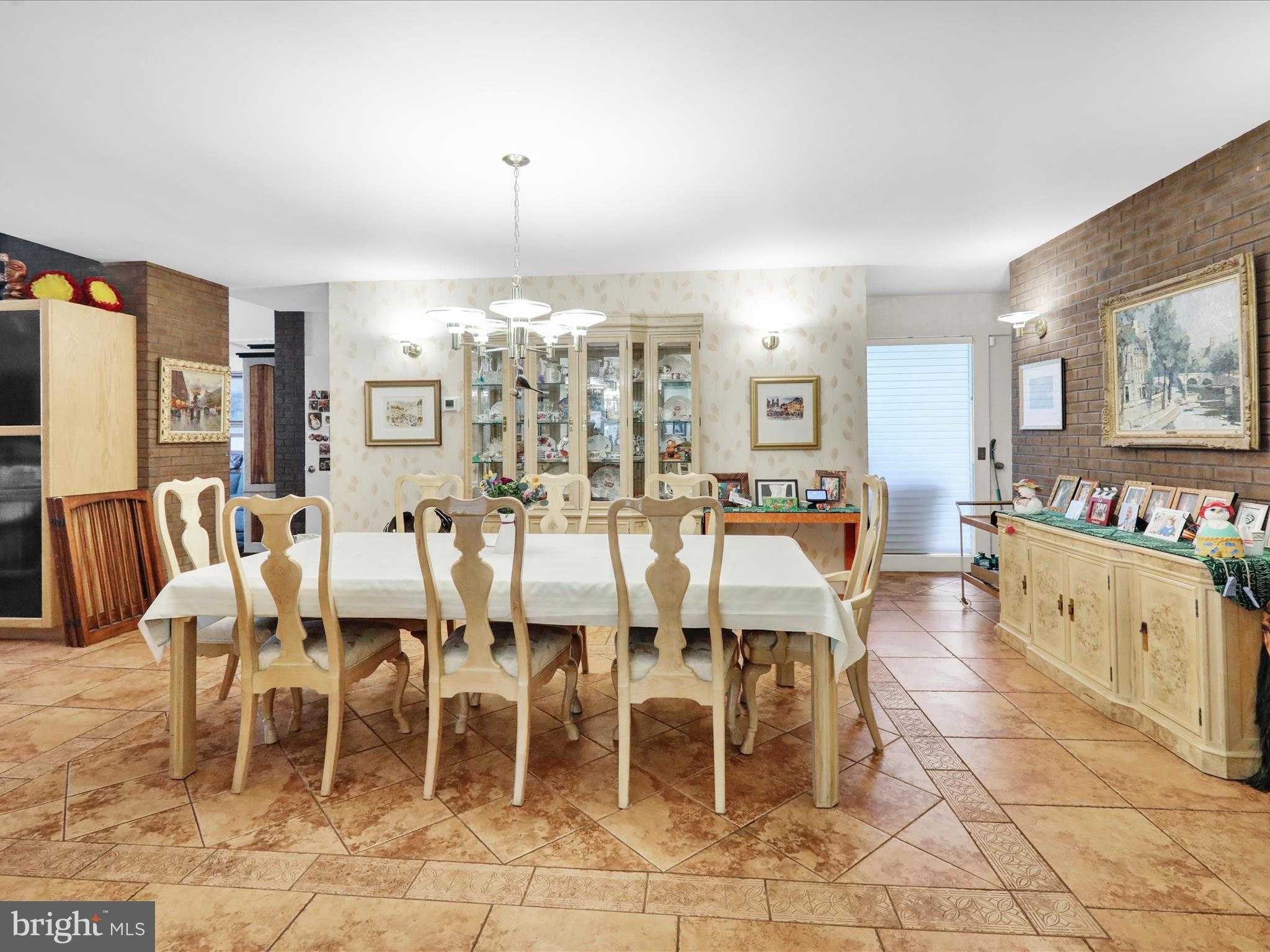 1617 Meadowlark Rd photo 9