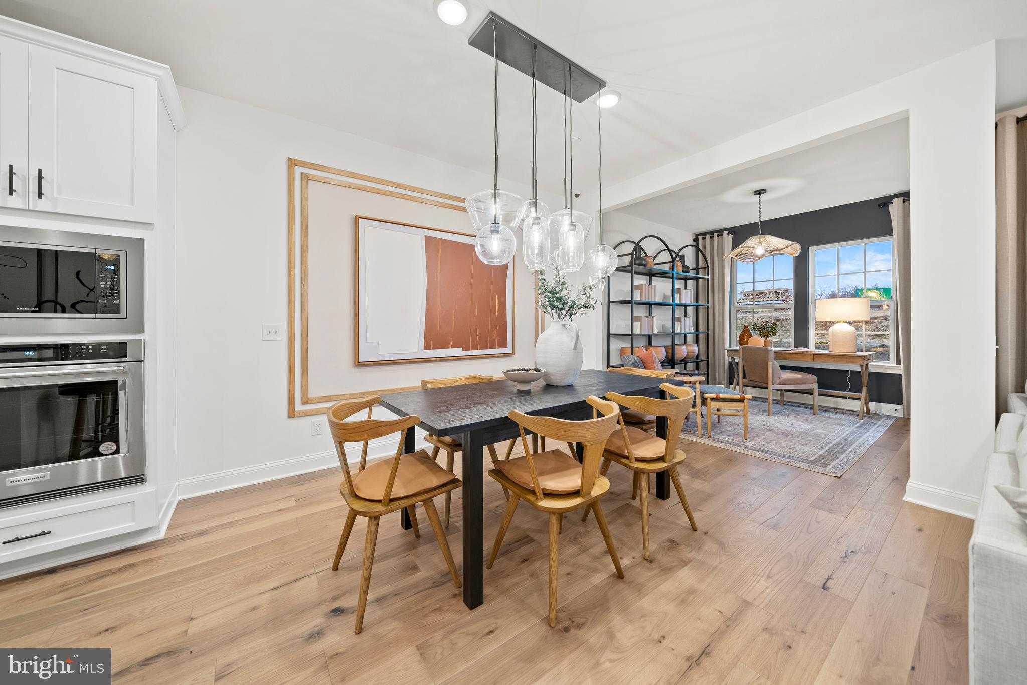 124 S Buck Tavern Way photo 9