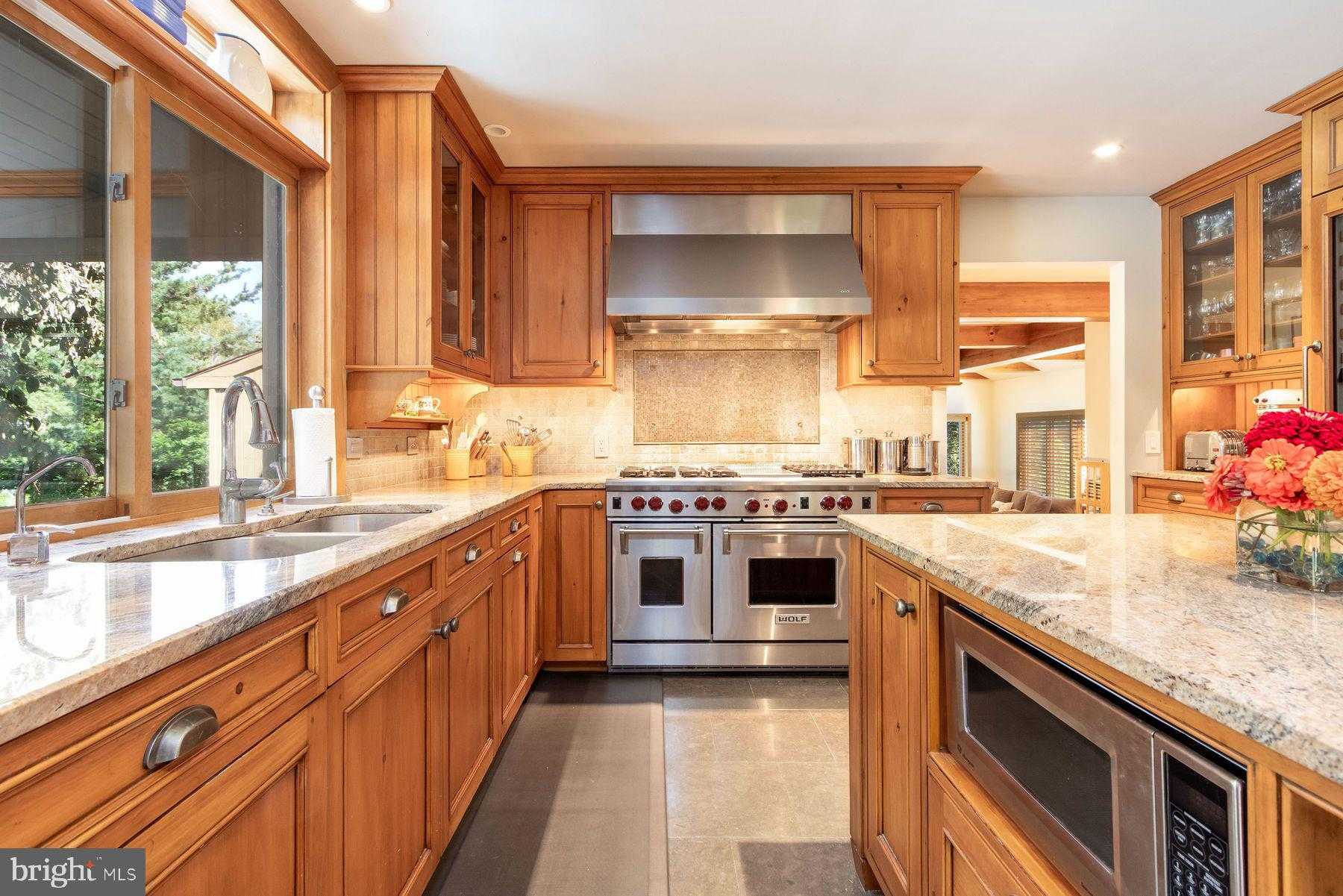 2511 Hickory Ln photo 14