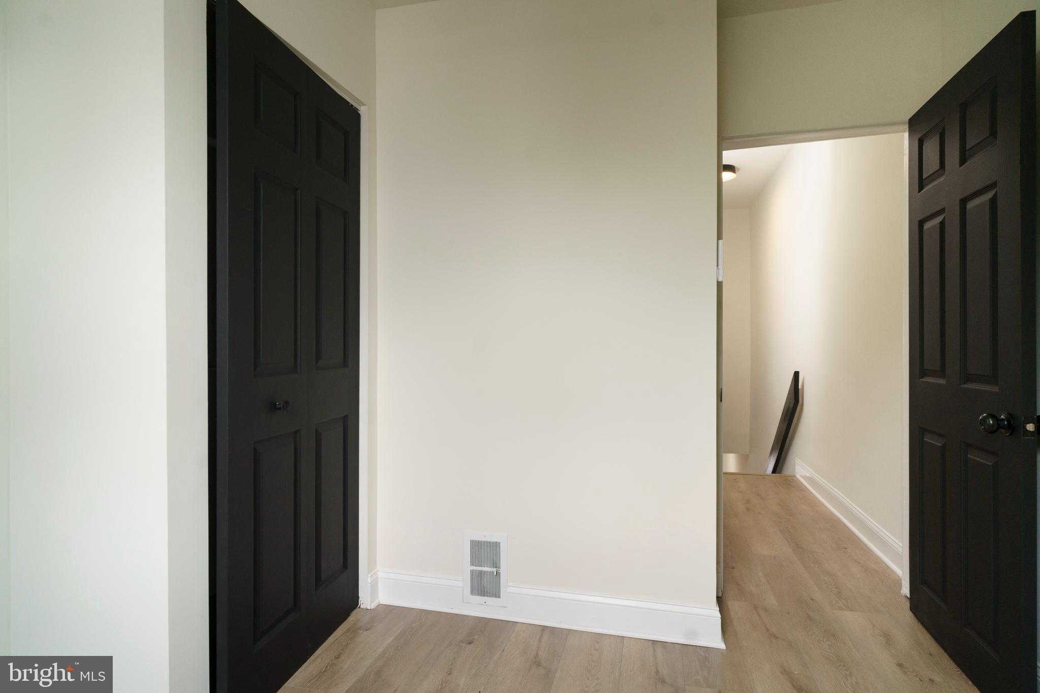 2529 S Camac St photo 9