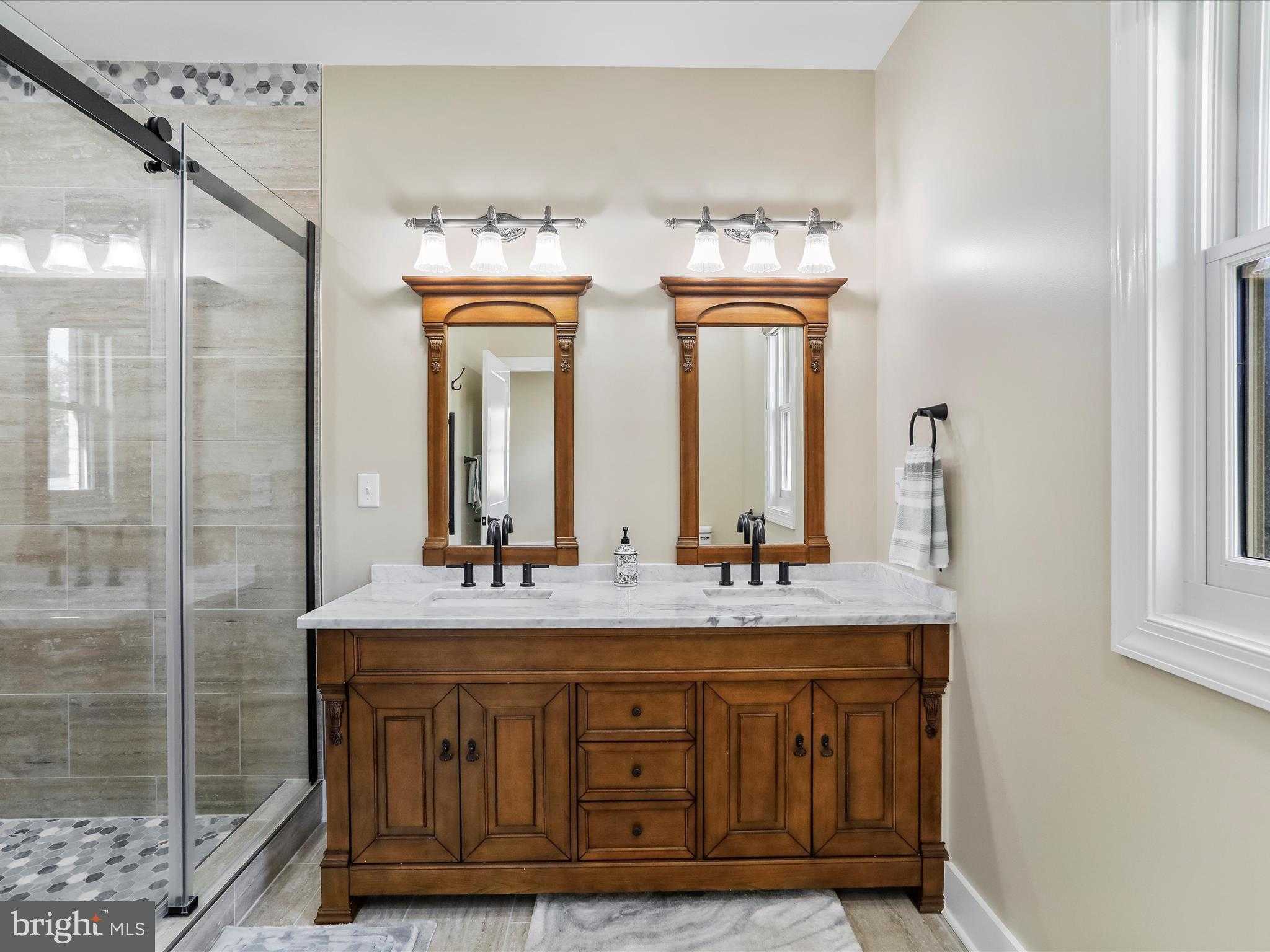 895 N Lakewood Dr photo 29