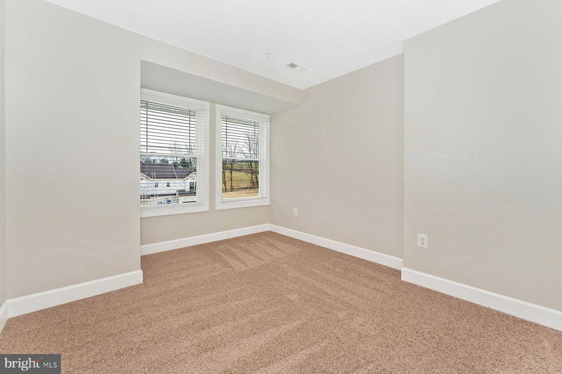 504 Iverson Rd photo 24