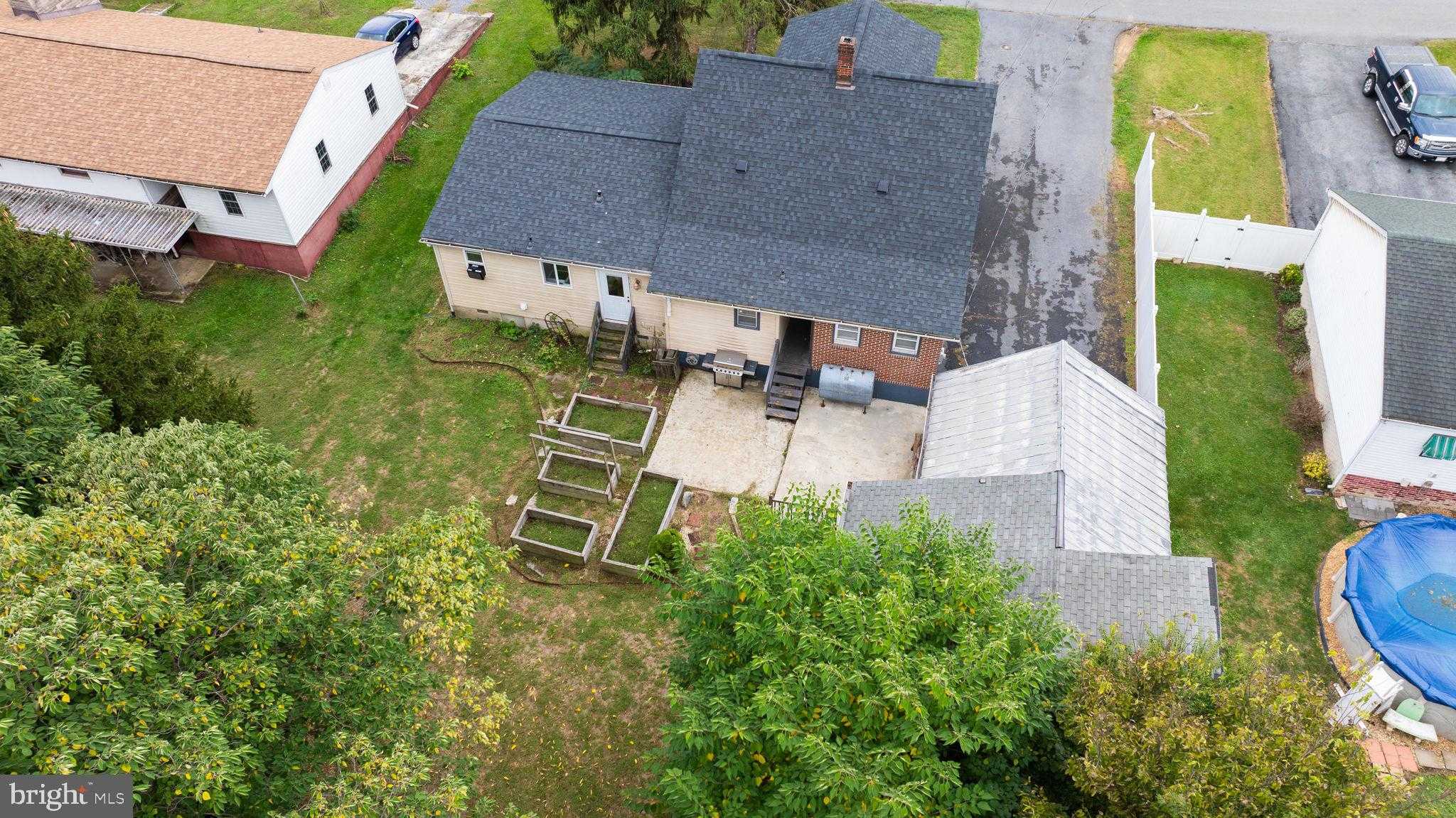 304 Bowers St photo 39