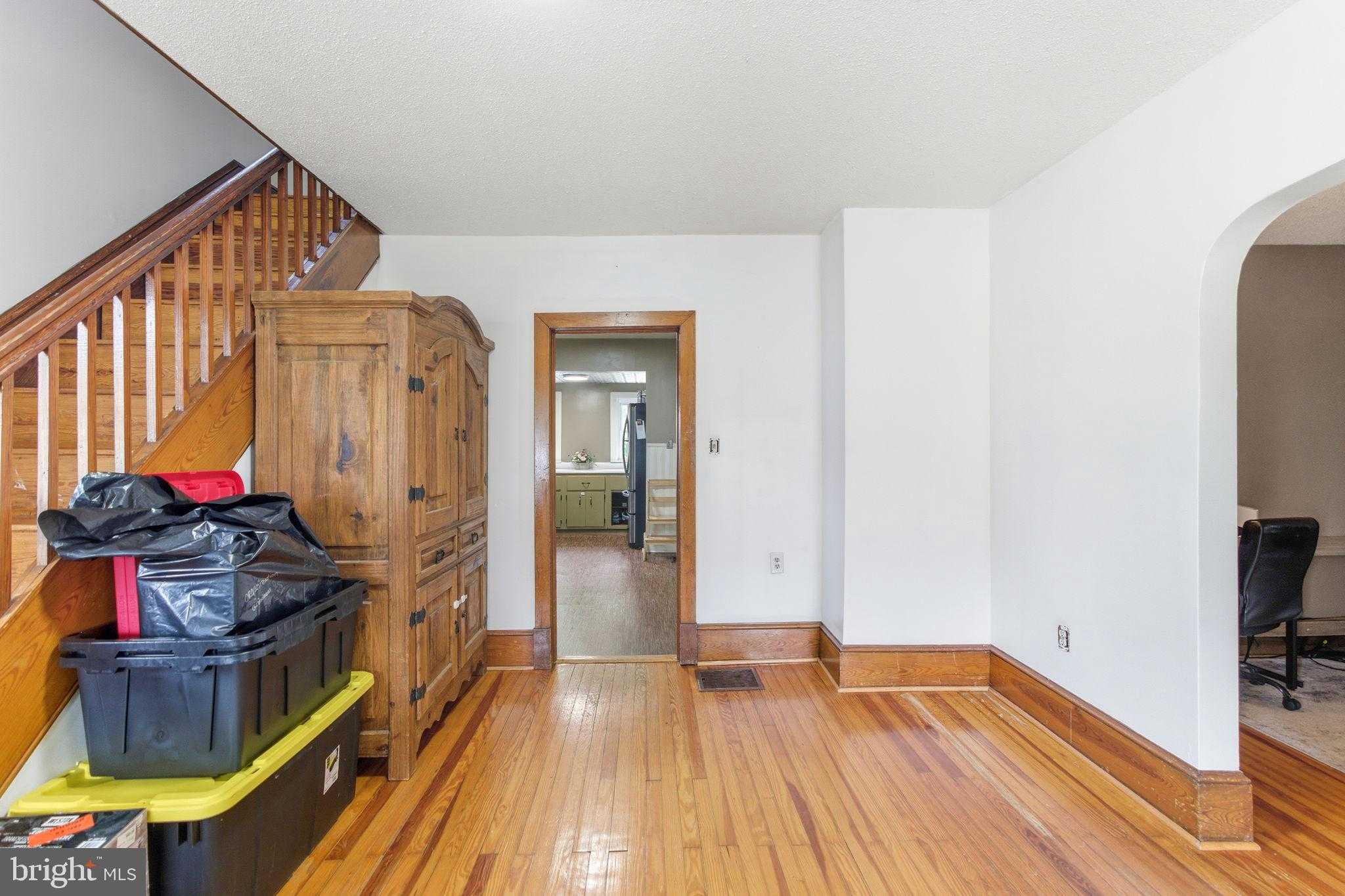 304 Bowers St photo 7