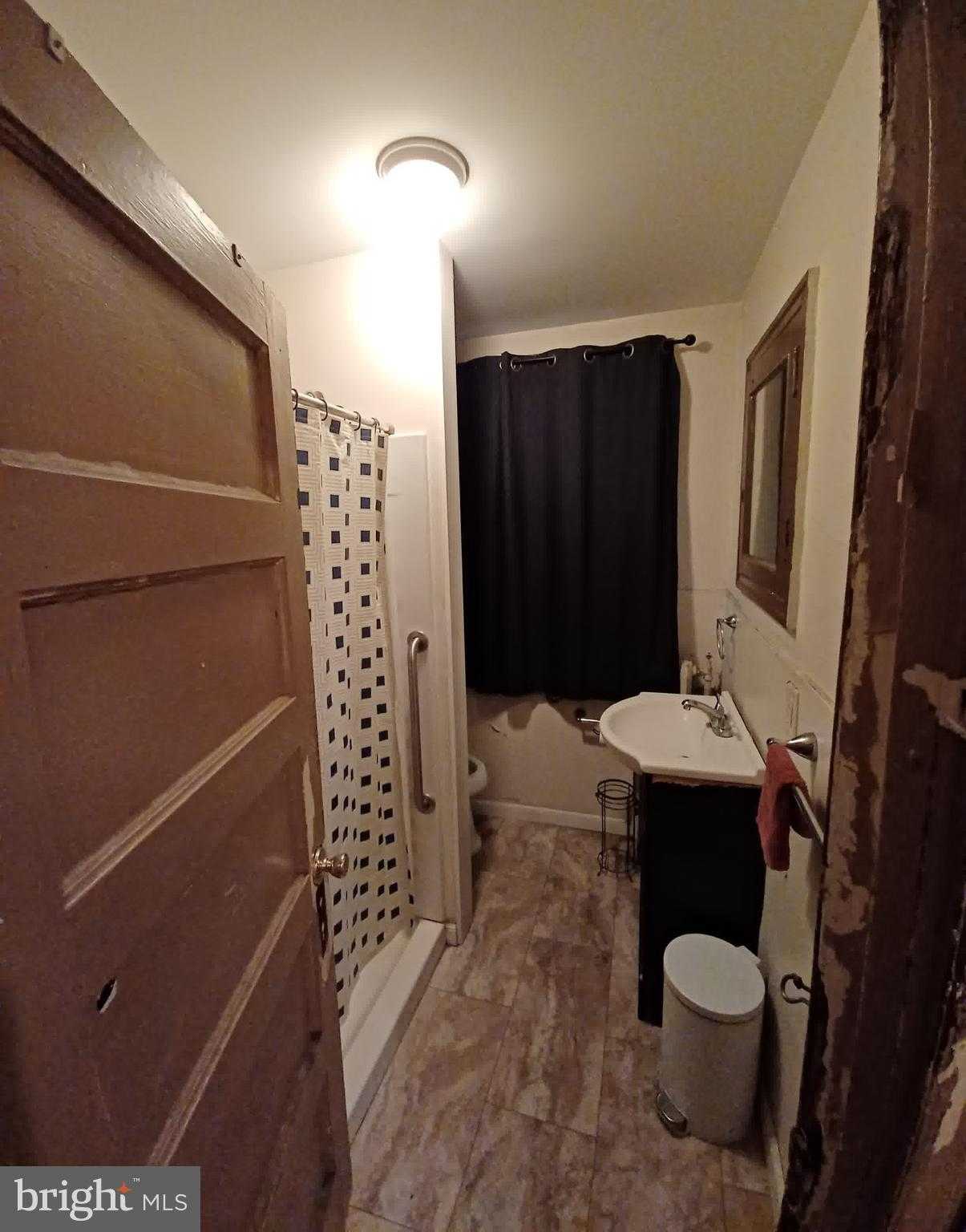 2238 N Natrona St photo 14