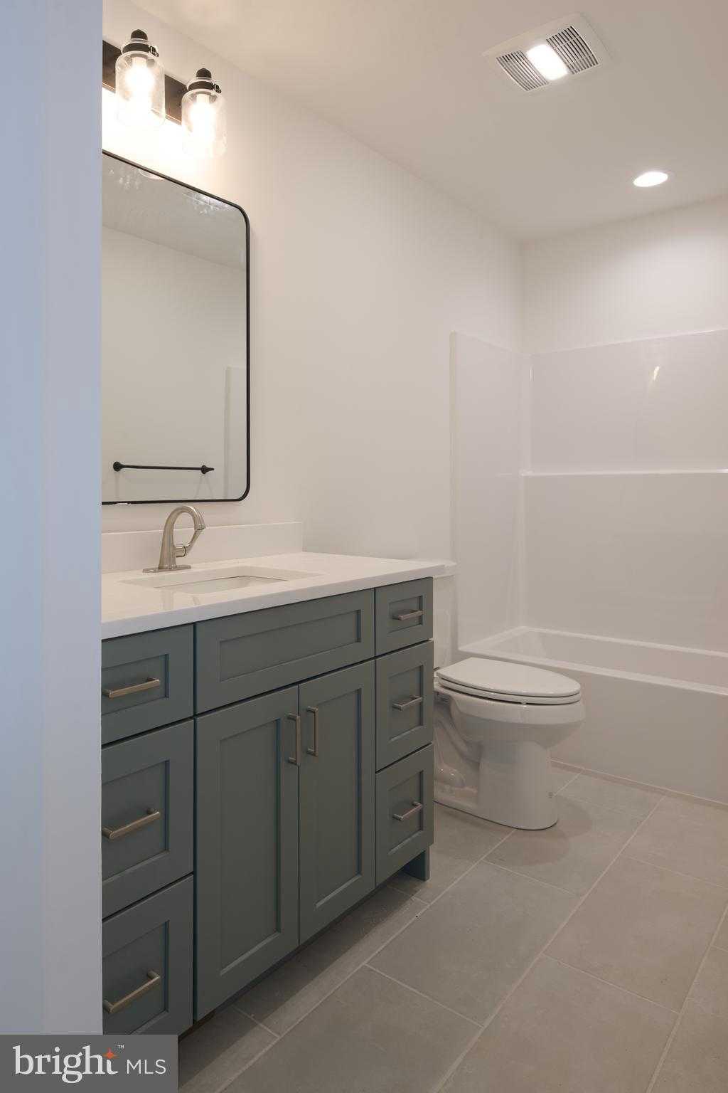 187 Heirloom Dr photo 50