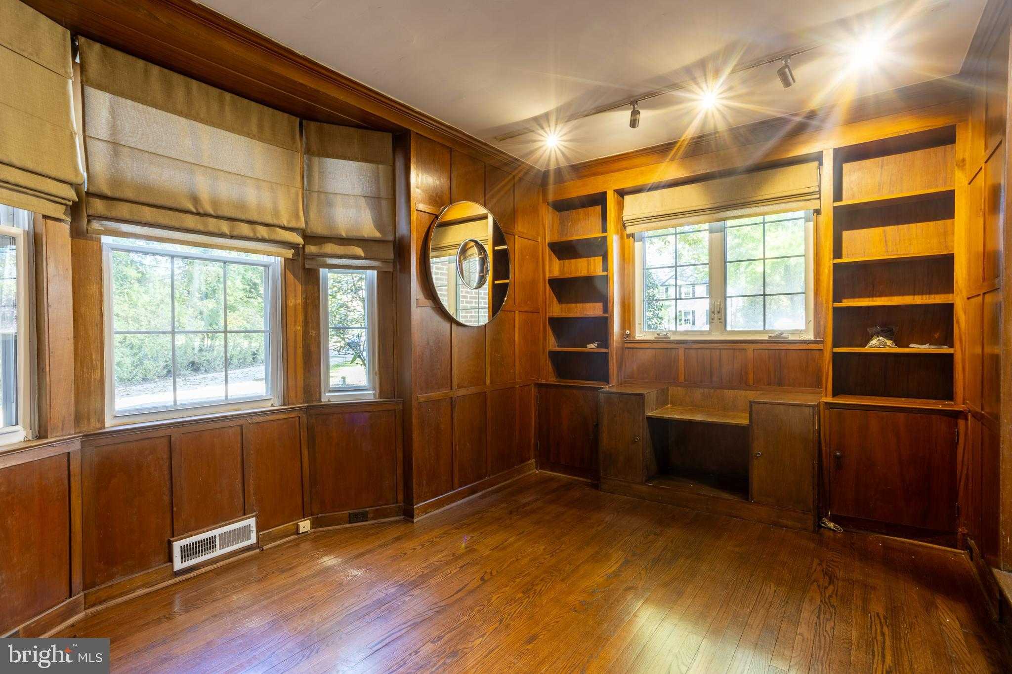 3306 Labyrinth Rd photo 27