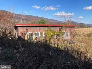 18493 Amberson Rd photo 29