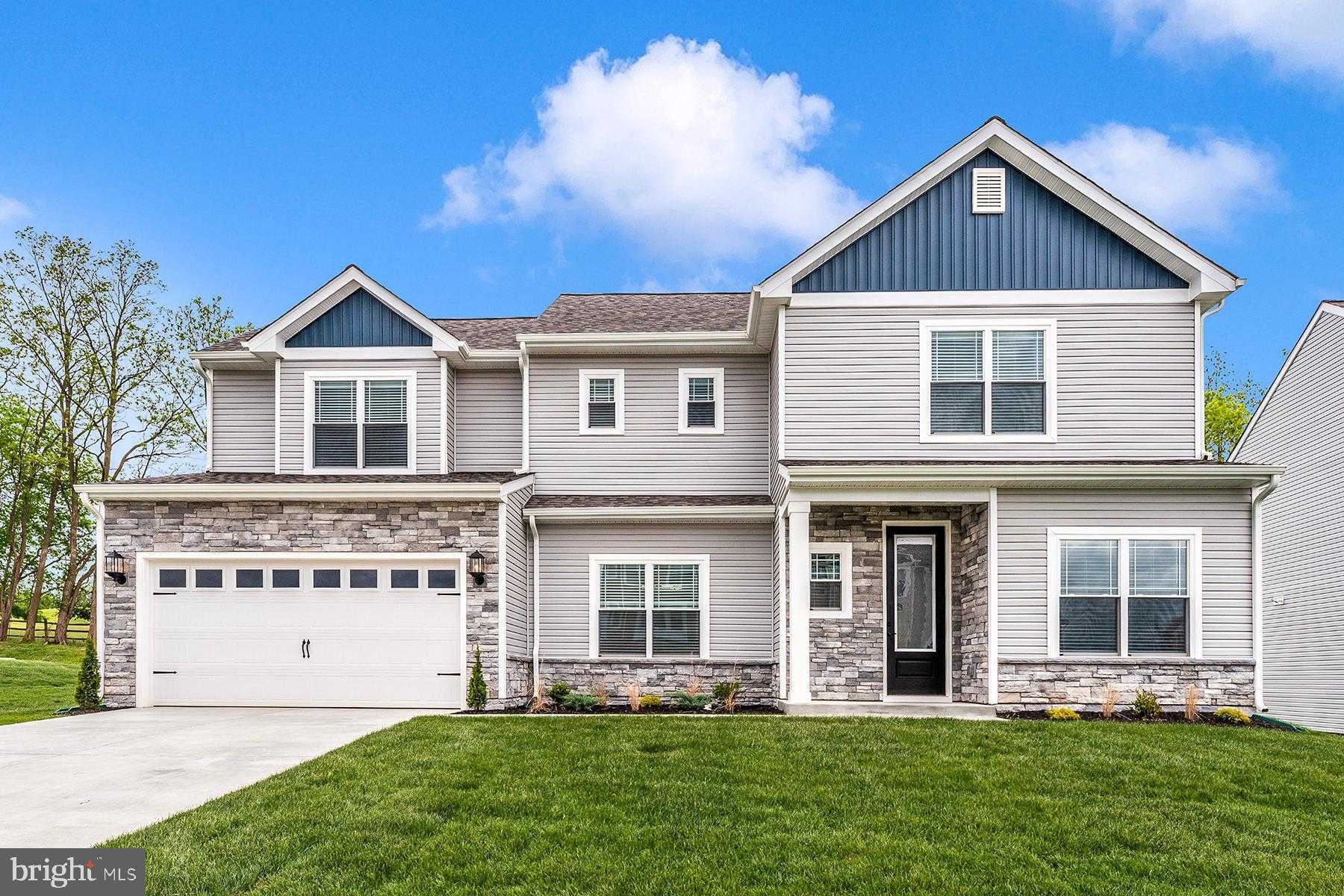 512 Abigail Ave photo 1